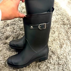 ✨Black “ Capelli of New York “ Short Rain boots